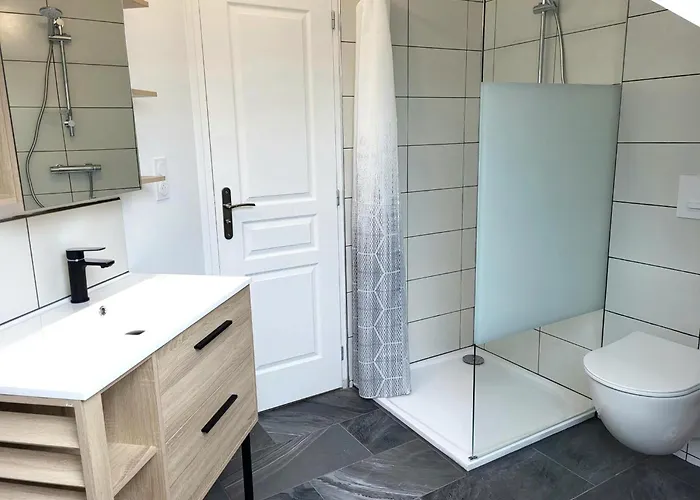 Gite Du Hameaux Fleuret Casa de Férias Créances